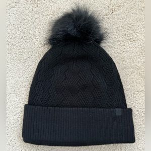 Lululemon Knit Pom Beanie